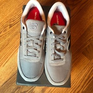 Men's BNIB Gray New Balance Casual Shoes